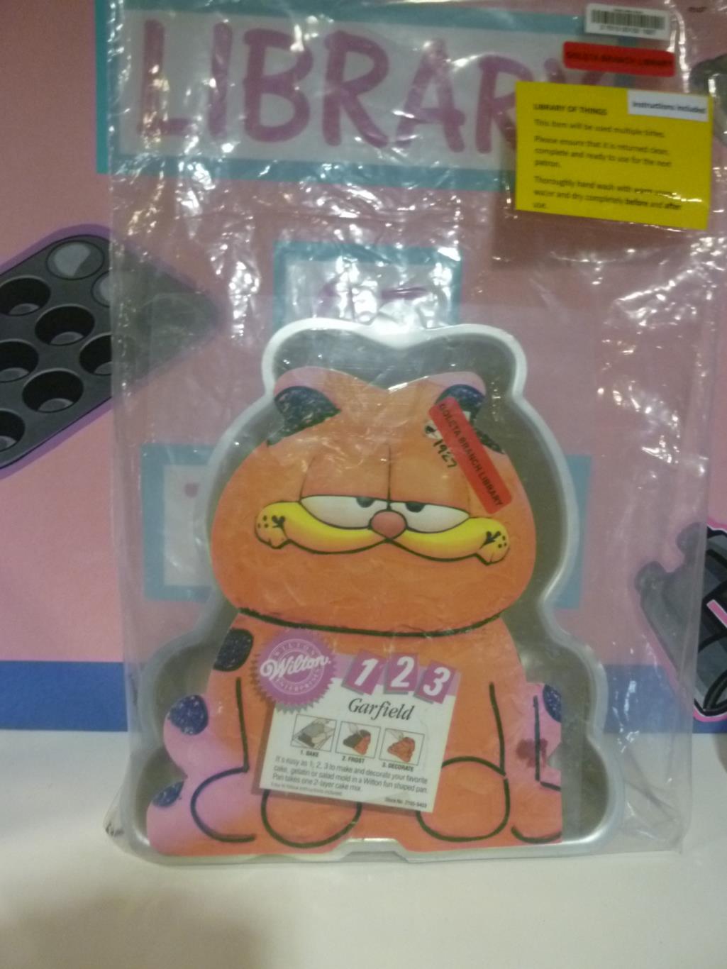 Garfield Cake Pan